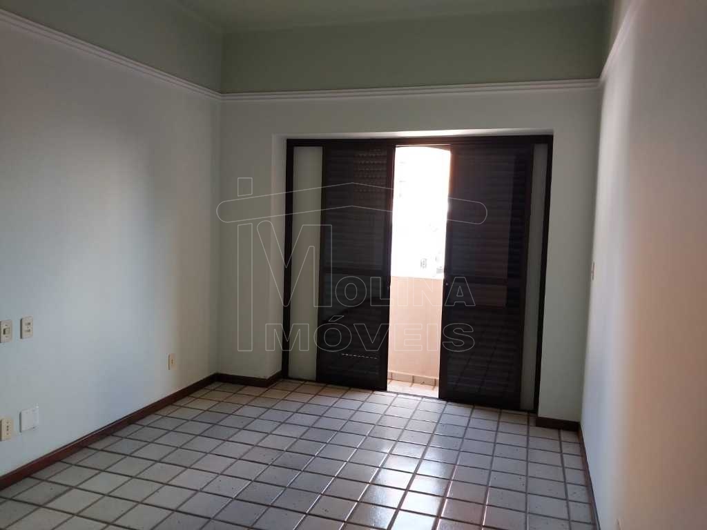 Locação de Apartamentos / Padrão na cidade de Araraquara