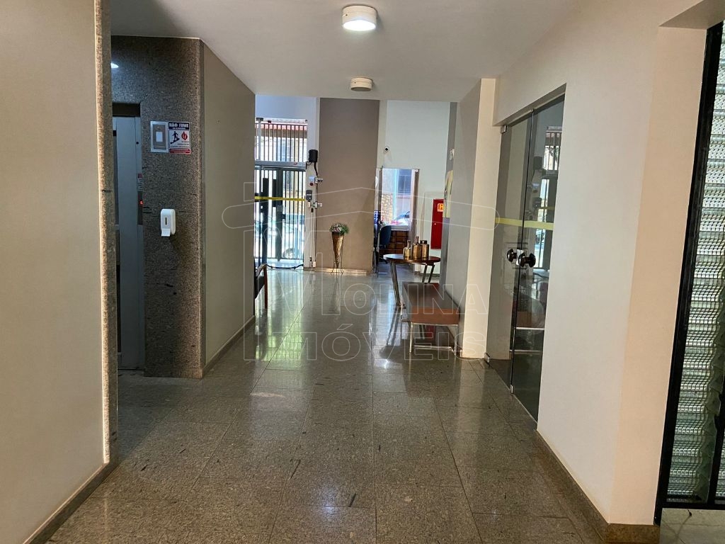 Venda de Apartamentos / Padrão na cidade de Araraquara