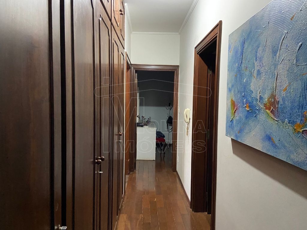 Venda de Apartamentos / Padrão na cidade de Araraquara