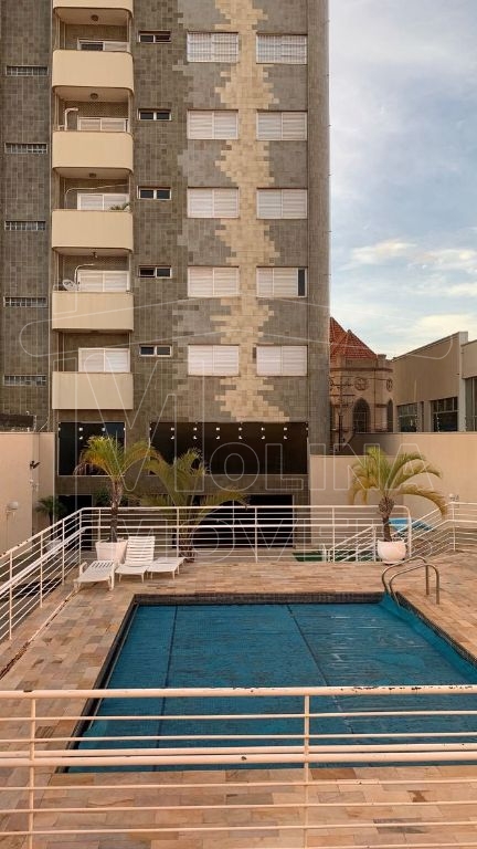 Venda de Apartamentos / Padrão na cidade de Araraquara