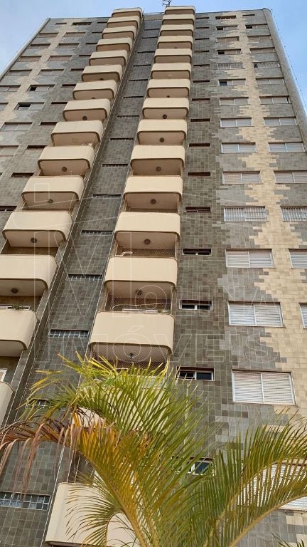 Venda de apartamentos / padrão na cidade de araraquara