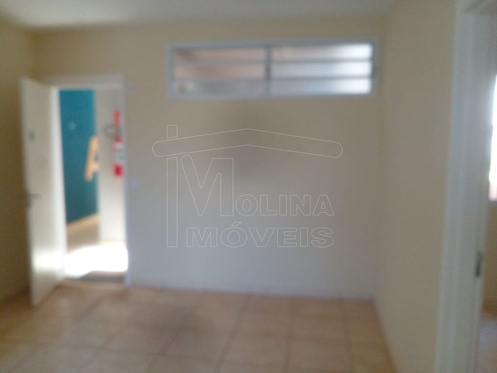 Locação de Apartamentos / Térreo na cidade de Araraquara