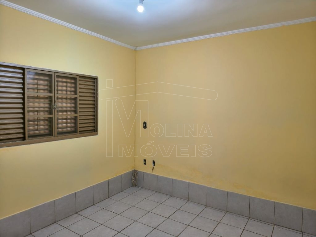 Locação de Casas / Padrão na cidade de Araraquara