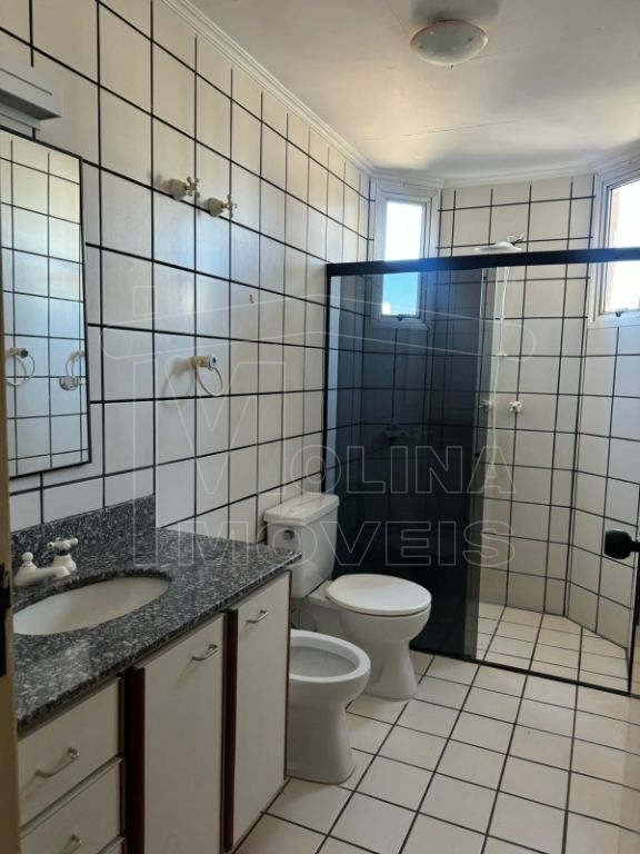 Venda de apartamentos / padrão na cidade de araraquara