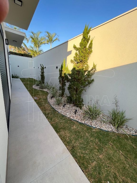 Casa a venda condomínio residencial portal dos oitis