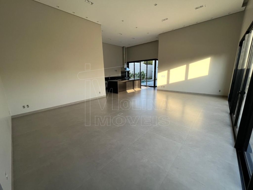 Casa a venda condomínio residencial portal dos oitis