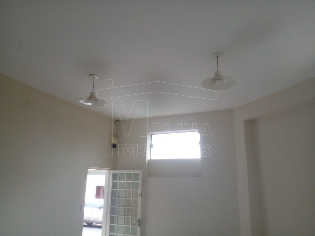 Locação de Comercial / Sala na cidade de Araraquara