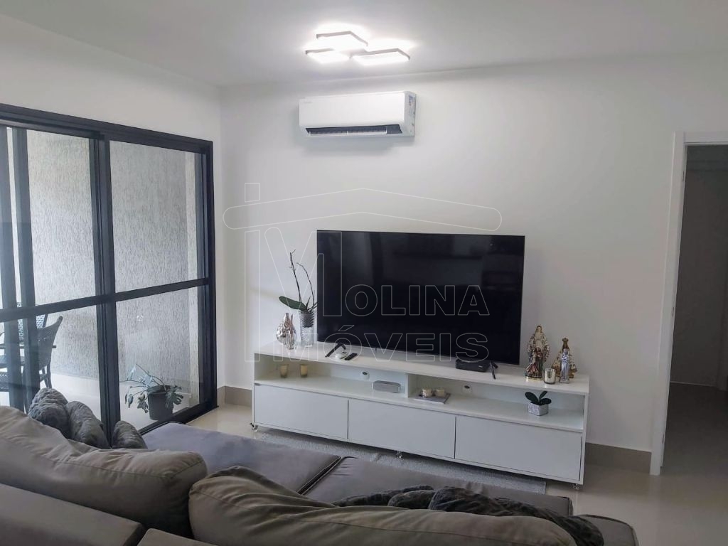Venda de Apartamentos / Padrão na cidade de Araraquara