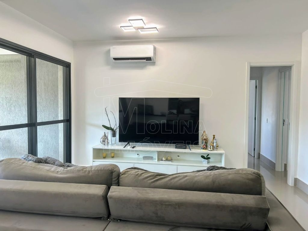 Venda de Apartamentos / Padrão na cidade de Araraquara