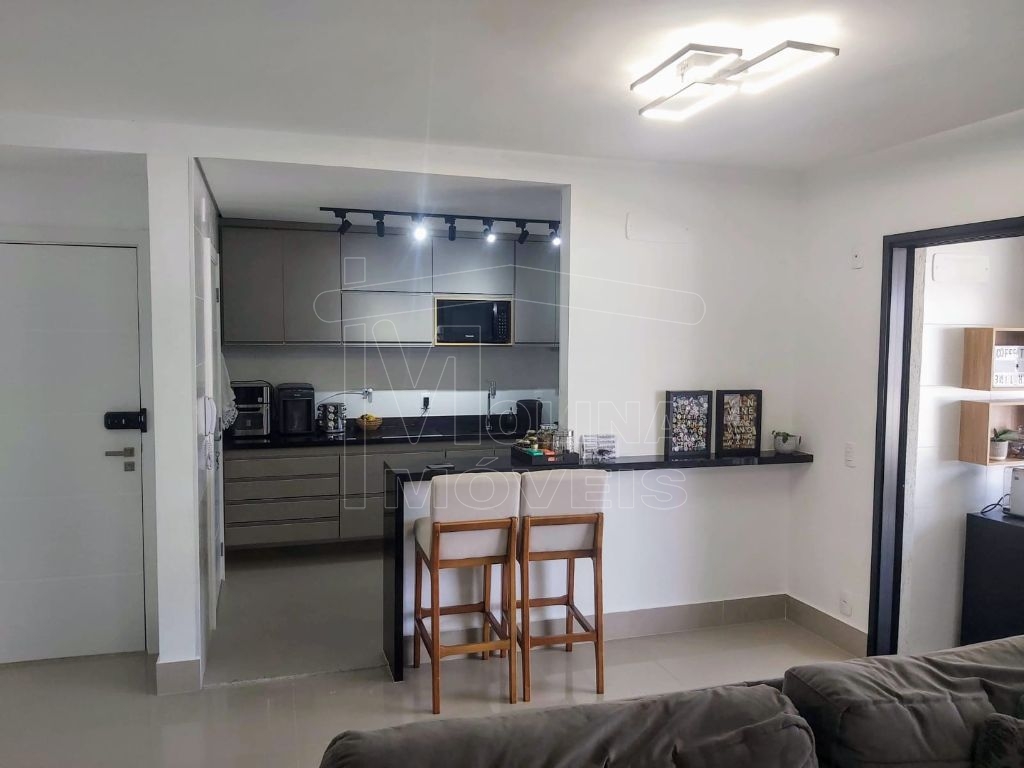 Venda de Apartamentos / Padrão na cidade de Araraquara