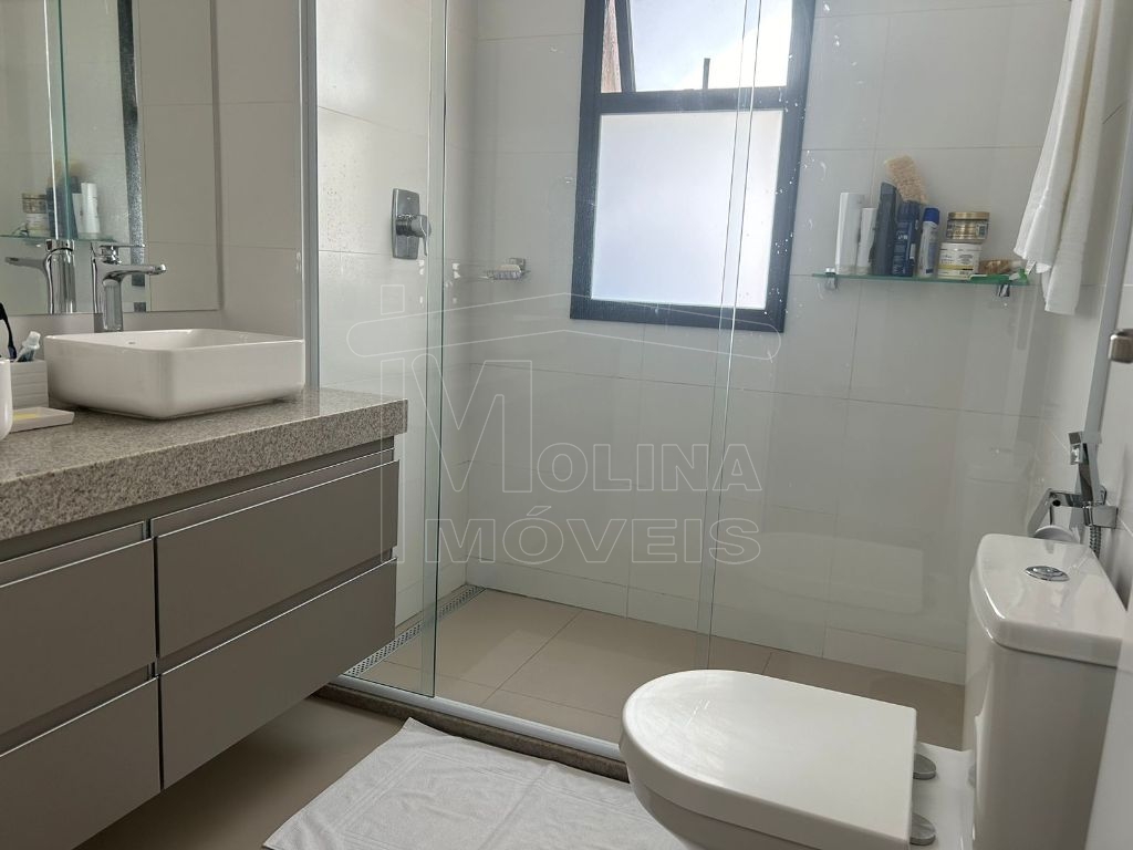 Venda de Apartamentos / Padrão na cidade de Araraquara