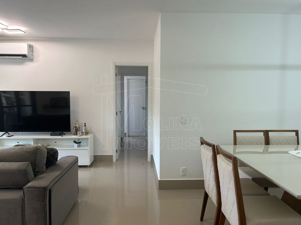 Venda de Apartamentos / Padrão na cidade de Araraquara