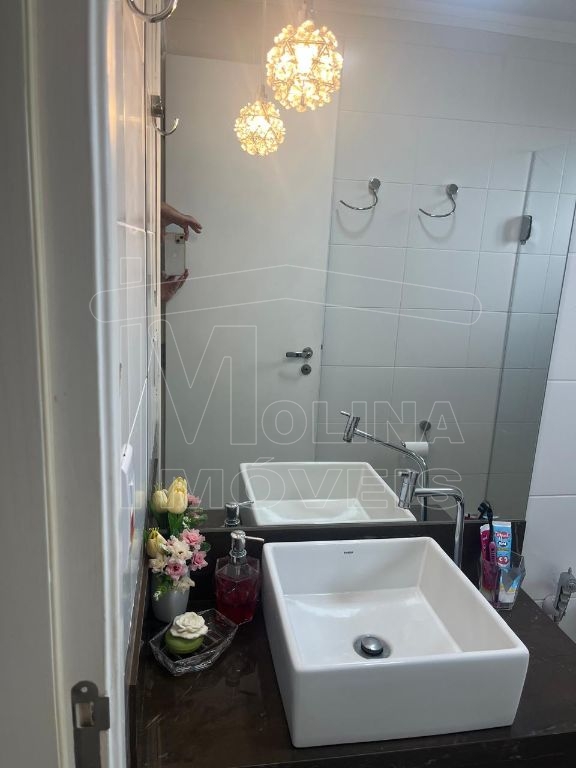 Venda de apartamentos / padrão na cidade de araraquara