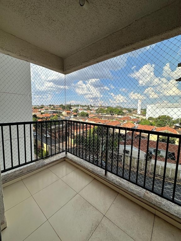 Venda de apartamentos / padrão na cidade de araraquara