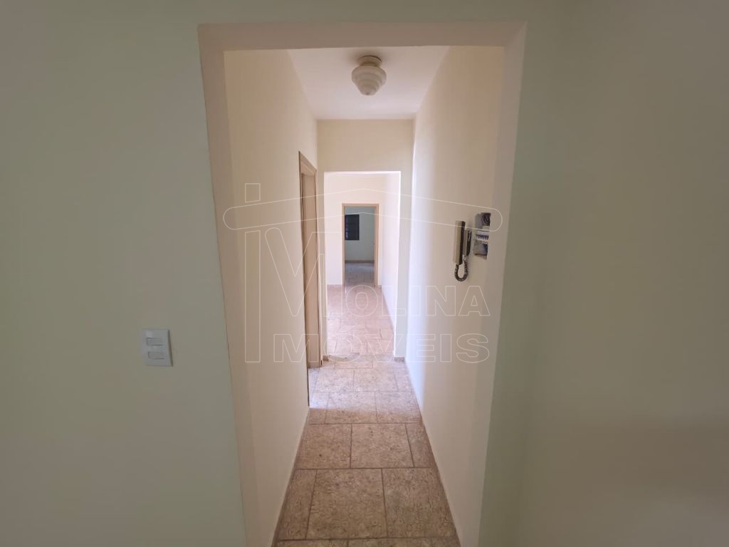 Locação de Casas / Padrão na cidade de Araraquara