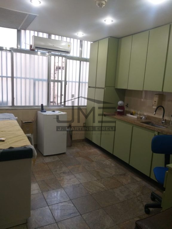 Oportunidade sala comercial para consultórios rua dias da cr