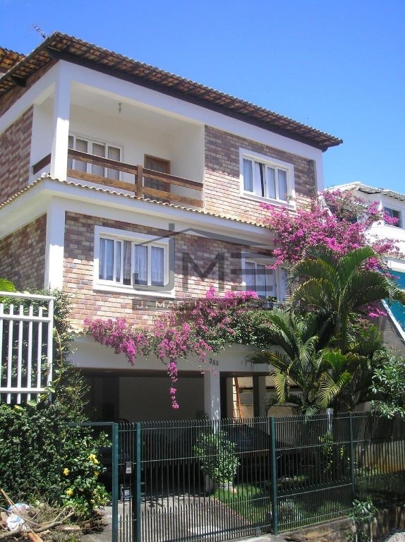 Essa é uma ótima oportunidade para quem busca luxo, seguranç