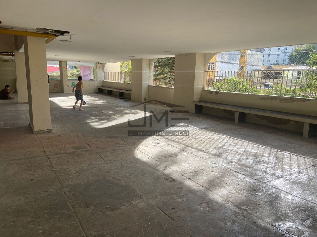 Venda de Apartamentos / Padrão na cidade de Rio de Janeiro