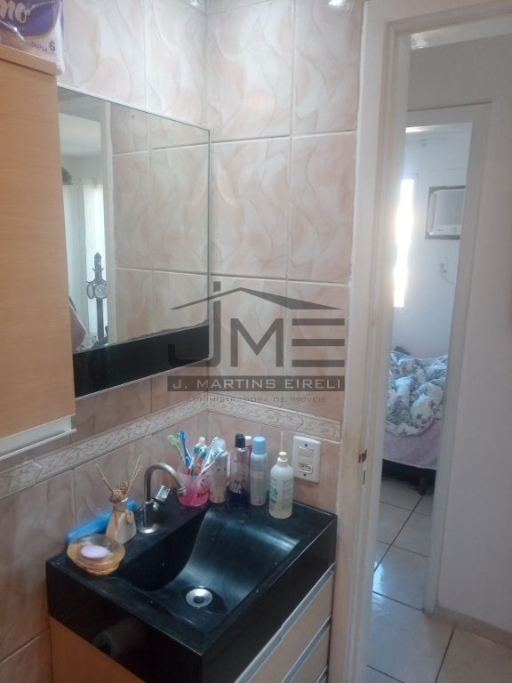Apartamento em todos os santos
