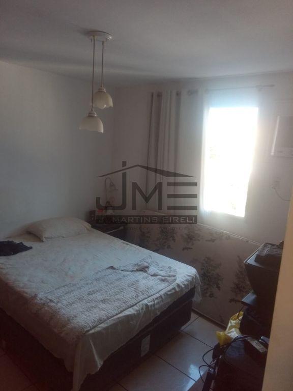 Apartamento em todos os santos