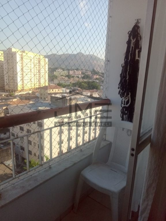 Apartamento em todos os santos