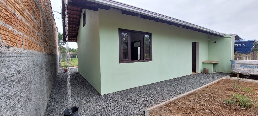 Alugue já! casa residencial sozinha no terreno