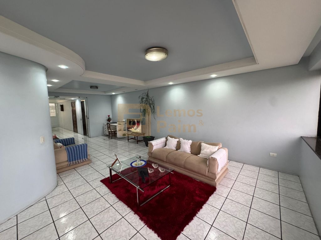 Apartamento à Venda no Centro