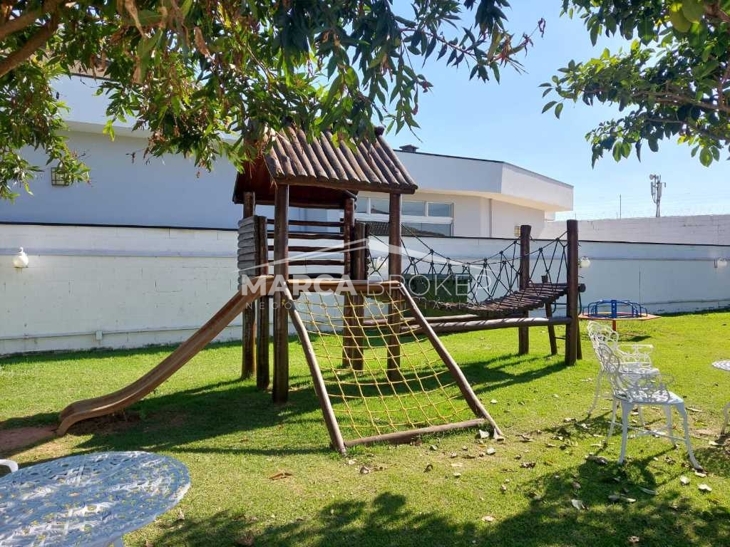 Casa em condomínio à comprar no condomínio villagio di napol