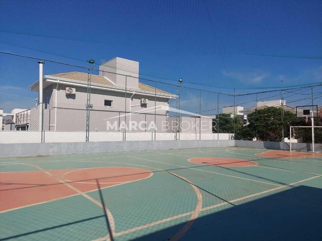 Casa em condomínio à comprar no condomínio villagio di napol