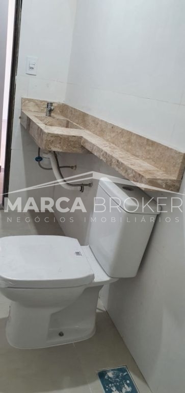 Casa a venda 03 Dorm, sendo 01 suite, com ampla garagem recém construída na cidade de Valinhos