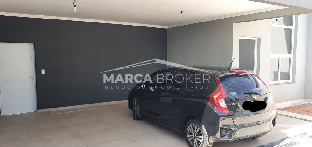 Casa a venda 03 Dorm, sendo 01 suite, com ampla garagem recém construída na cidade de Valinhos