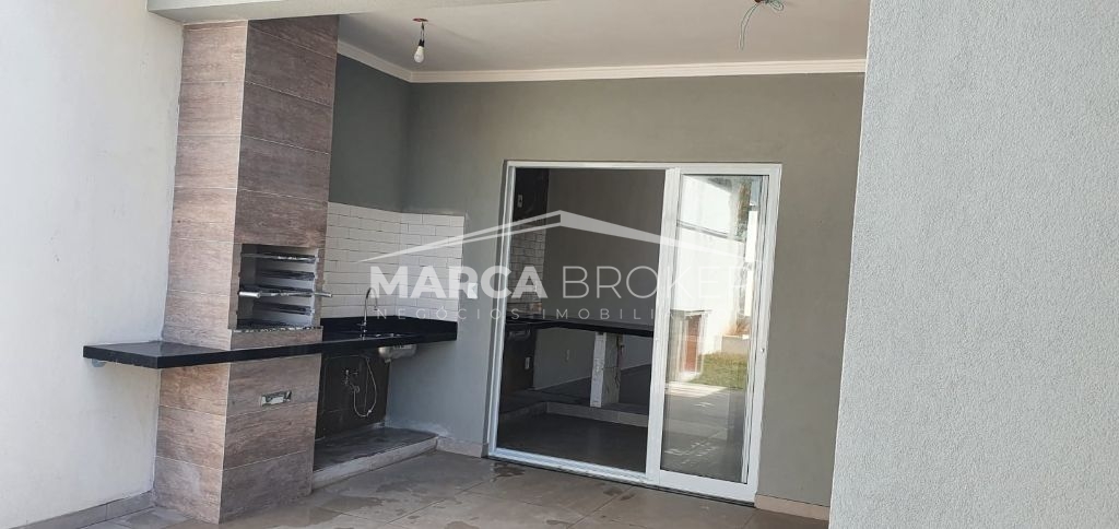 Casa a venda 03 Dorm, sendo 01 suite, com ampla garagem recém construída na cidade de Valinhos