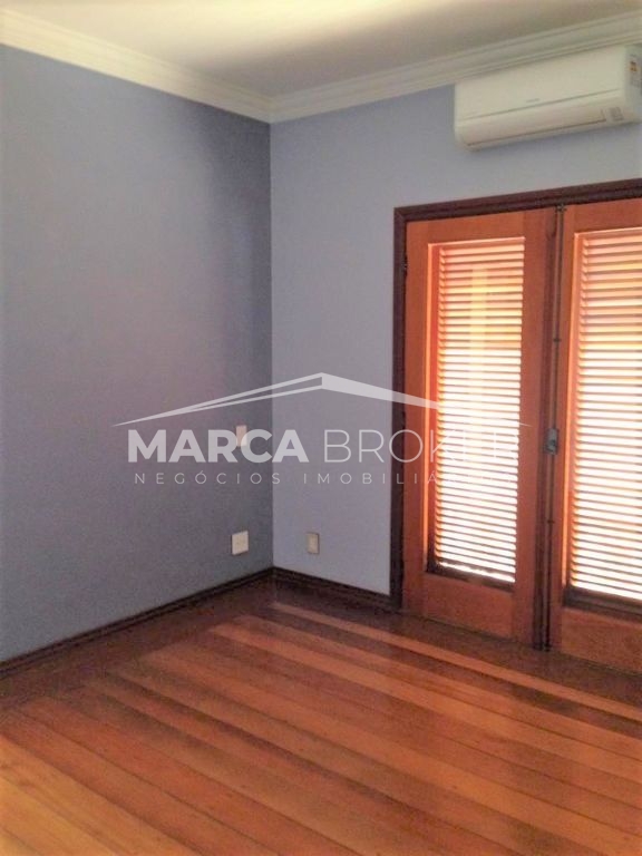 Casa á venda com 04 suites no condomínio green boulevard em 