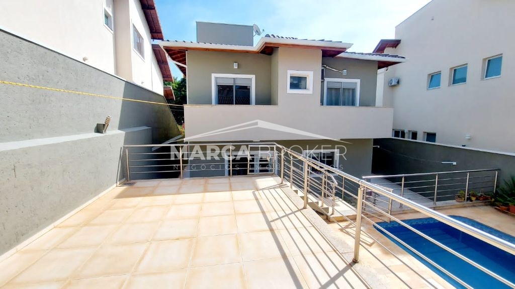 Casa a venda, com 03 Dormitórios, sendo 01 suíte, no CONDOMÍNIO FLORADA DA MATA - Valinhos SP