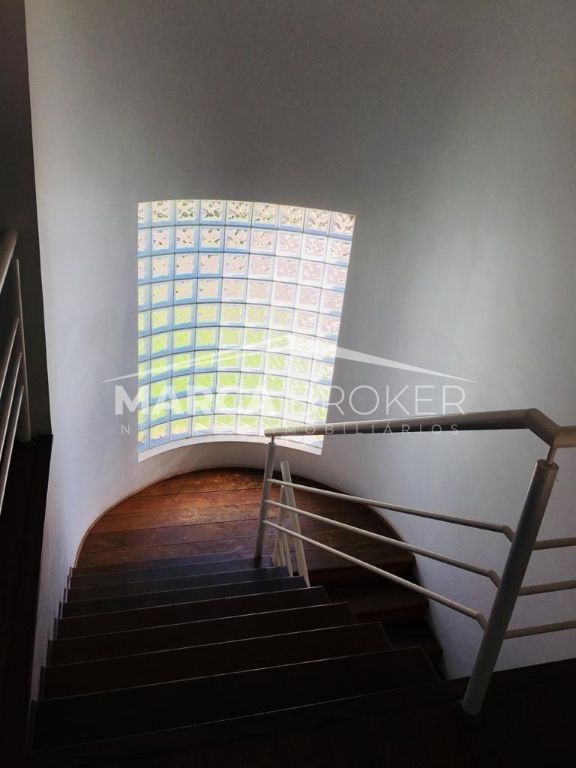 Casa em condomínio para alugar no portal do quiririm em vali