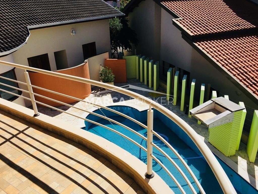 Casa em condomínio para alugar no portal do quiririm em vali