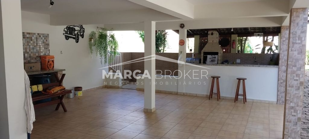 Casa a venda com 03 dormitórios na cidade tuiuti /sp
