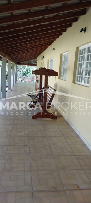 Casa a venda com 03 dormitórios na cidade Tuiuti /SP