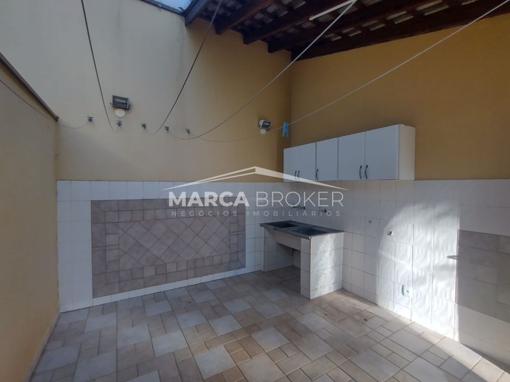 Casa para Locação, em condomínio com 05 suites, na cidade de Valinhos