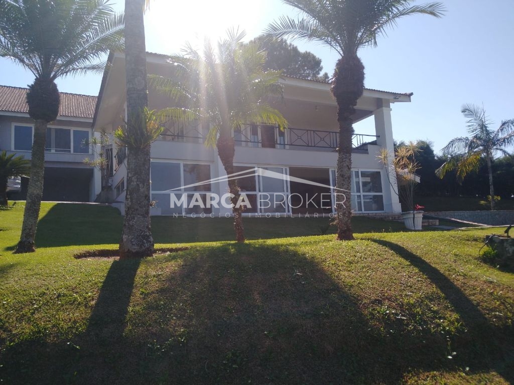 Casa à venda e para locação no village sans souci em valinho