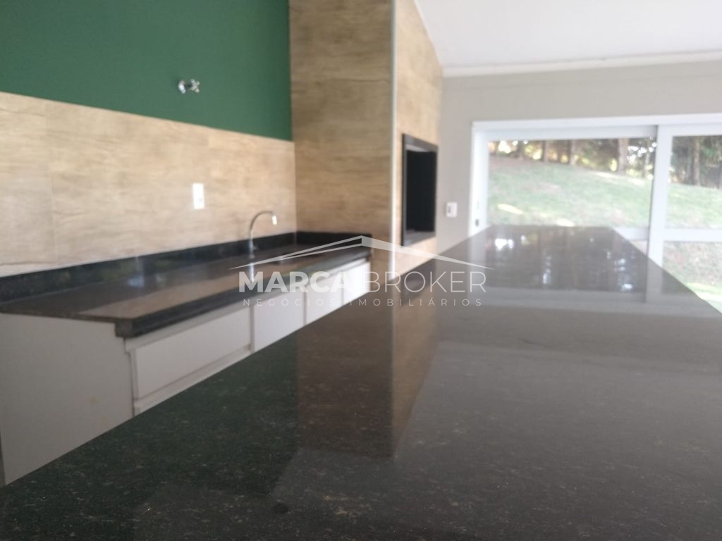 Casa à venda e para locação no village sans souci em valinho