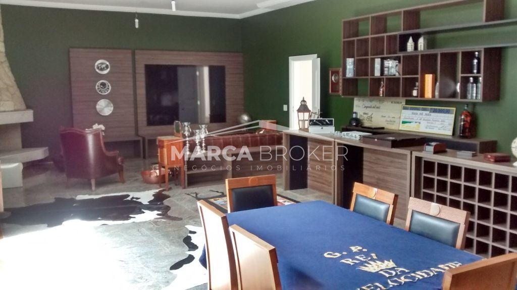 Casa no condomínio San Souci para venda ou locação na cidade de Valinhos