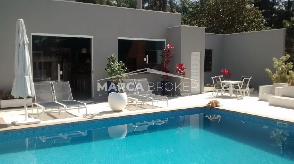 Casa no condomínio san souci para venda ou locação na cidade