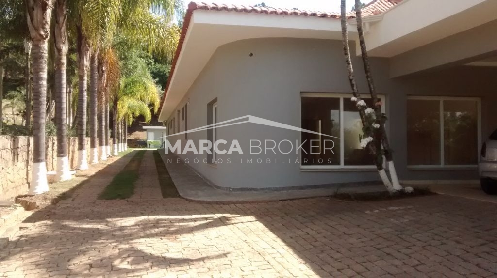 Casa no condomínio San Souci para venda ou locação na cidade de Valinhos