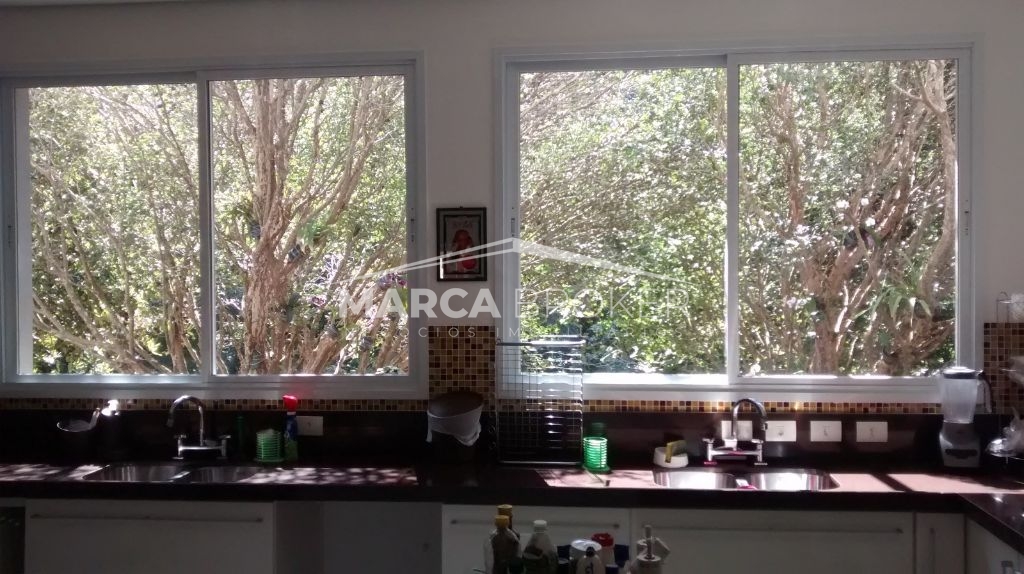 Casa no condomínio San Souci para venda ou locação na cidade de Valinhos