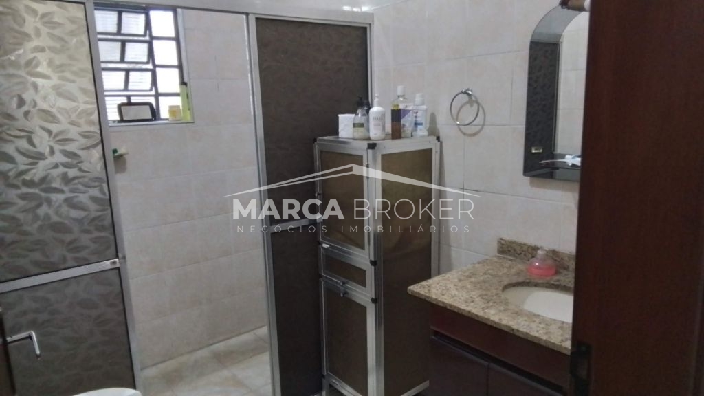 Casa para locacao e venda com 03 dorm, sendo 02 suítes no bairro alto da boa vista