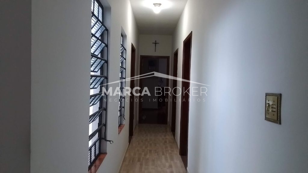Casa para locacao e venda com 03 dorm, sendo 02 suítes no ba