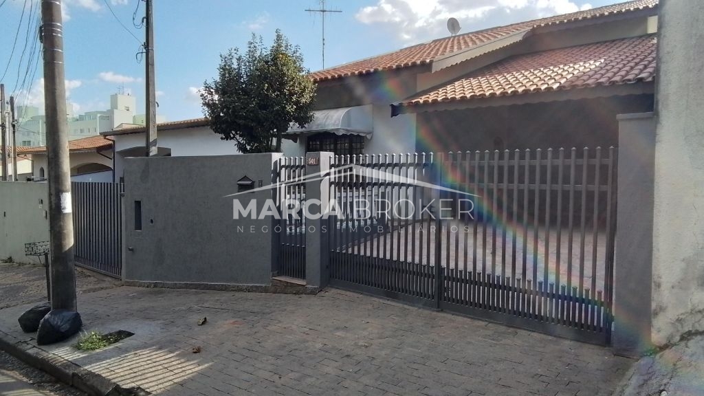 Casa para locacao e venda com 03 dorm, sendo 02 suítes no bairro alto da boa vista