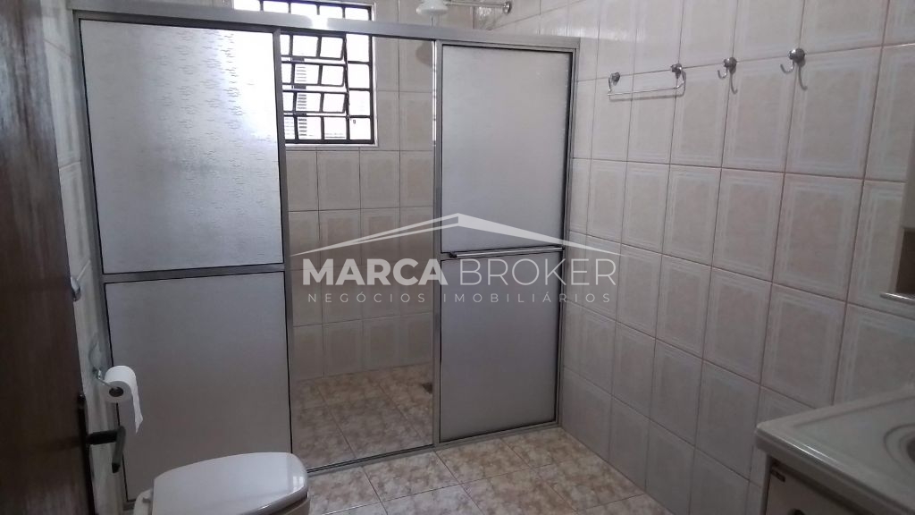 Casa para locacao e venda com 03 dorm, sendo 02 suítes no bairro alto da boa vista