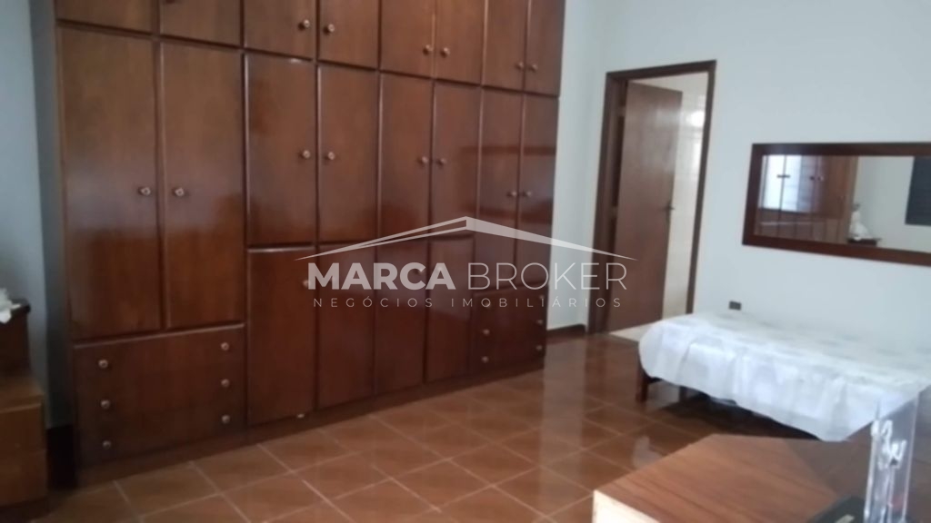 Casa para locacao e venda com 03 dorm, sendo 02 suítes no bairro alto da boa vista